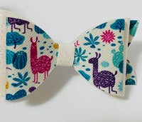 Llamas N Alpacas Daydream Bow